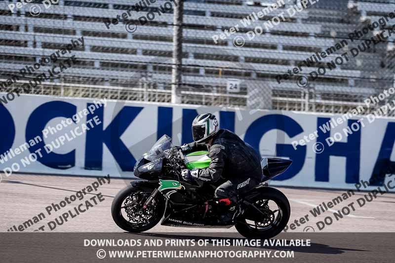 Rockingham no limits trackday;enduro digital images;event digital images;eventdigitalimages;no limits trackdays;peter wileman photography;racing digital images;rockingham raceway northamptonshire;rockingham trackday photographs;trackday digital images;trackday photos